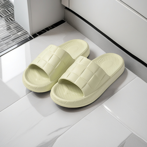 Chaussons plats tendance pour femmes - Matériel EVA ultra-doux, imperméable, écologique, respirant et léger pour toutes les saisons - Product Image 3