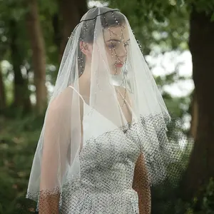 Elegant Wedding Handgemaakte Sluier Lange Sluier Kristal Hoofdtooi Bridal Veils