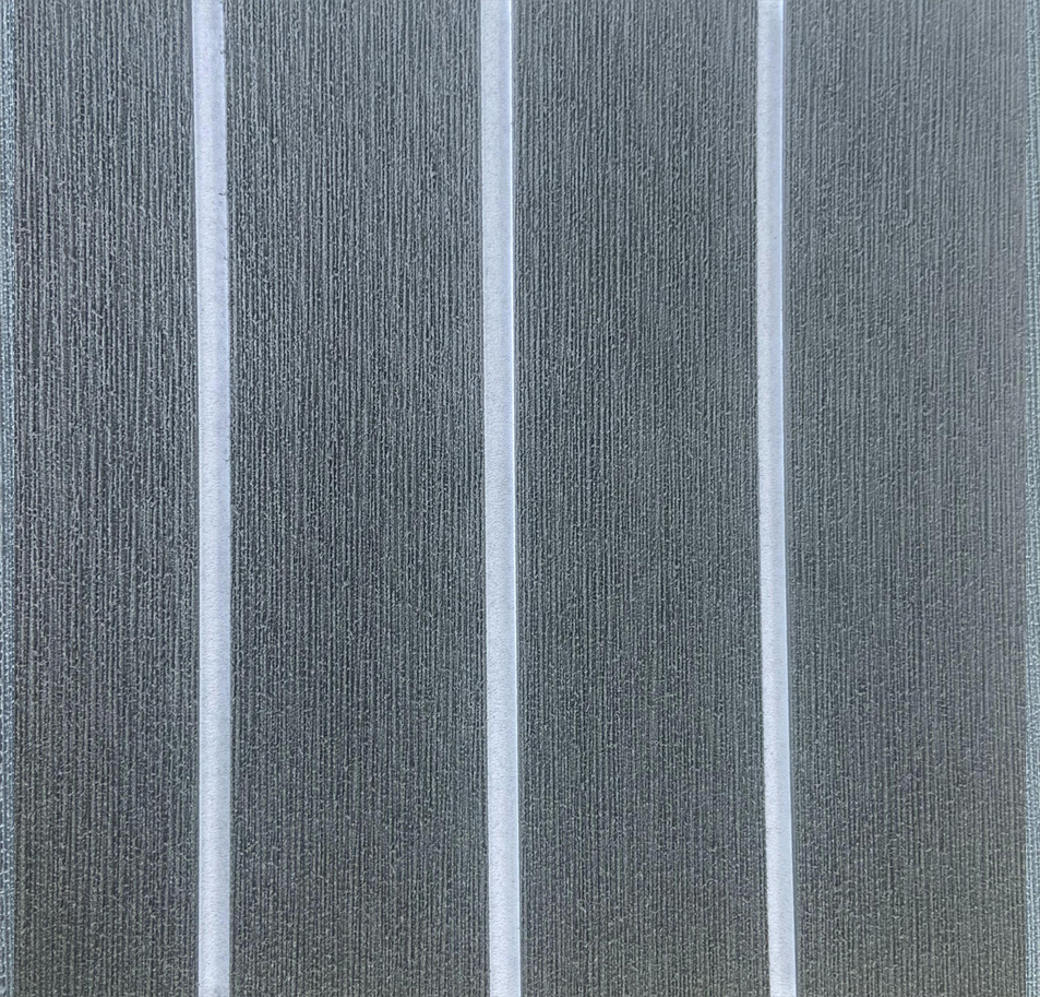 Medium gray&white