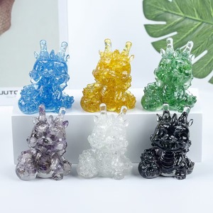 Vente en gros de cristal naturel pierre concassée résine dessin animé mignon dragon ornements cadeaux de fête des enfants - Product Image 2