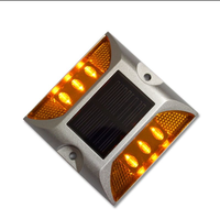 Reflector de Carretera Prismático de Alta Intensidad, Alimentado por Energía Solar, Impermeable IP68, Luces LED Intermitentes o Fijas, Certificación CE y RoHS