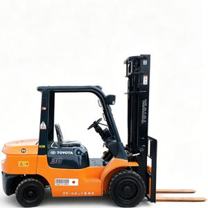 Envío Gratis, Montacargas Diésel Toyota Usado de 3 Toneladas con Motor Japonés, Probado e Inspeccionado, Pocas Horas de Uso (0-2000), Buen Estado - Product Image 1
