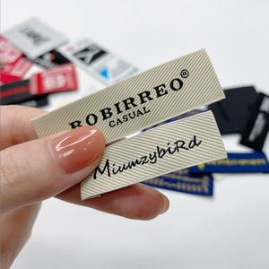 Promotion de prix de gros : Étiquettes tissées personnalisées de haute qualité pour vêtements, fabriquées en Chine - Product Image 2