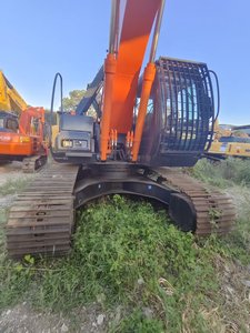 Excavadora Usada de Alta Calidad de Japón, Excavadora Hitachi ZX200, Gran Potencia, Duradera, Componentes de la Máquina de 20T - Motor en Venta - Product Image 3