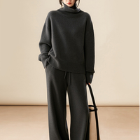 Ensemble 2 pièces pour femme : pantalon décontracté en laine et cachemire tricoté, coupe ample, et pull col roulé polyvalent pour l'automne