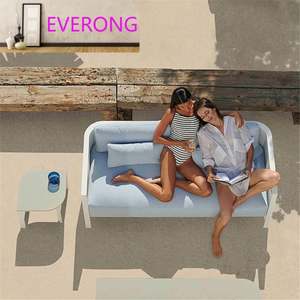 Meubles d'extérieur en alliage d'aluminium <span class=keywords><strong>de</strong></span> luxe léger <span class=keywords><strong>de</strong></span> haute qualité Canapé Lit rond Mobile Créatif Chaise <span class=keywords><strong>de</strong></span> <span class=keywords><strong>plage</strong></span> Villa Piscine - Product Image 5