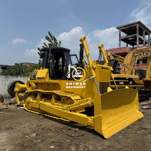 Bulldozer sur chenilles Komatsu D85ESS d'occasion, vente chaude directe usine, machine de terrassement avec moteur et pompe - Couple de charge élevé - Product Image 2