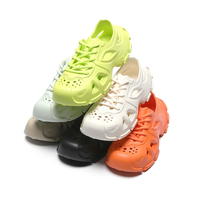 Personnalisé été unisexe plate-forme Eva infirmière jardin enfants sabot chaussures breloques sandales pantoufle enfants femmes hommes sabots et mules