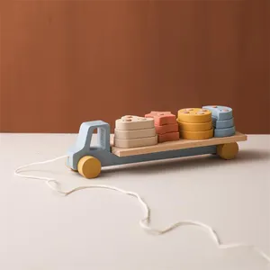 Regenbogen farbige Holzautos Ziehlinie-Spielzeug Babyshape-Anerkennungs-Spielzeug Kindershape-Übertragung Intelligenz-Spielzeug