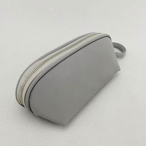 Gris Mattel en cuir PU cosmétique sac de beauté - Product Image 5
