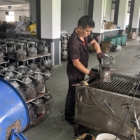 Compresseur d'air portable à piston refroidi par air, lubrifié, à double cylindre, avec courroie de transmission, ZT1105 5.5HP 4Kw