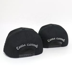 Casquettes de baseball pour hommes en acrylique noir, à 6 panneaux structurés, avec logo brodé 3D personnalisé, tendance, à prix abordable et très demandées - Product Image 5