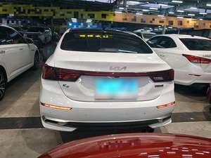 Guazi 2021 Meilleure Vente <span class=keywords><strong>Kia</strong></span> K3 Voiture à Essence en Stock Conduite à Gauche L4 Automatique Berline Essence/Pétrole Voiture d'<span class=keywords><strong>Occasion</strong></span> <span class=keywords><strong>Kia</strong></span> K3 - Product Image 2