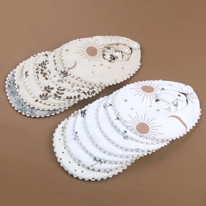 Bavoirs bandana pour bébé, lot de 2, en mousseline, triangulaires, respirants, absorbants, en coton doux, à boutons-pression, pour garçons et filles, pour la dentition et la bave - Product Image 3