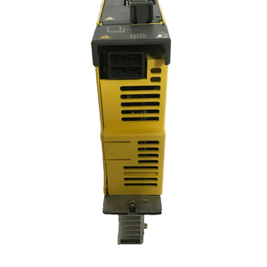 Servoamplificador y Servomotor FANUC A06B-6117-H103 - Product Image 2