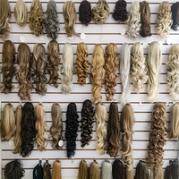 Vente en Gros de Faux Cheveux en Queue de Cheval Synthétiques Personnalisés avec Logo, Clip Griffe Enveloppant, Cordon de Serrage Noir, Super Longue Extension de Queue de Cheval de 28 Pouces