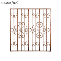 Grille de sécurité pour fenêtre de maison en fer forgé moderne français