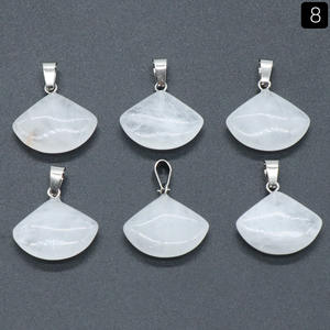 Collier pendentif en agate naturelle de style européen et américain pour la création de bijoux DIY et la fabrication de boucles d'oreilles - Product Image 2