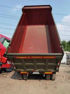 Camión volquete grande SinotruK HOWO 340 de alta calidad camión volquete de 340 caballos de fuerza camión volquete vendido bien - Product Image 4