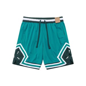Wholesale Custom American Street Fashion Quick-Dry Mesh Fabric Basketball Shorts Sporty Elastic Waist Hot Shorts Unique Print - Product Image 3