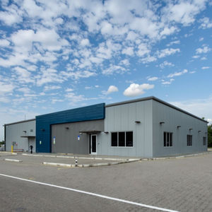 सबसे अच्छी कीमत आधुनिक डिजाइन प्रीफैब गोदाम स्टील संरचना निर्माण स्वयं भंडारण पूर्वनिर्मित स्टील संरचना - Product Image 3