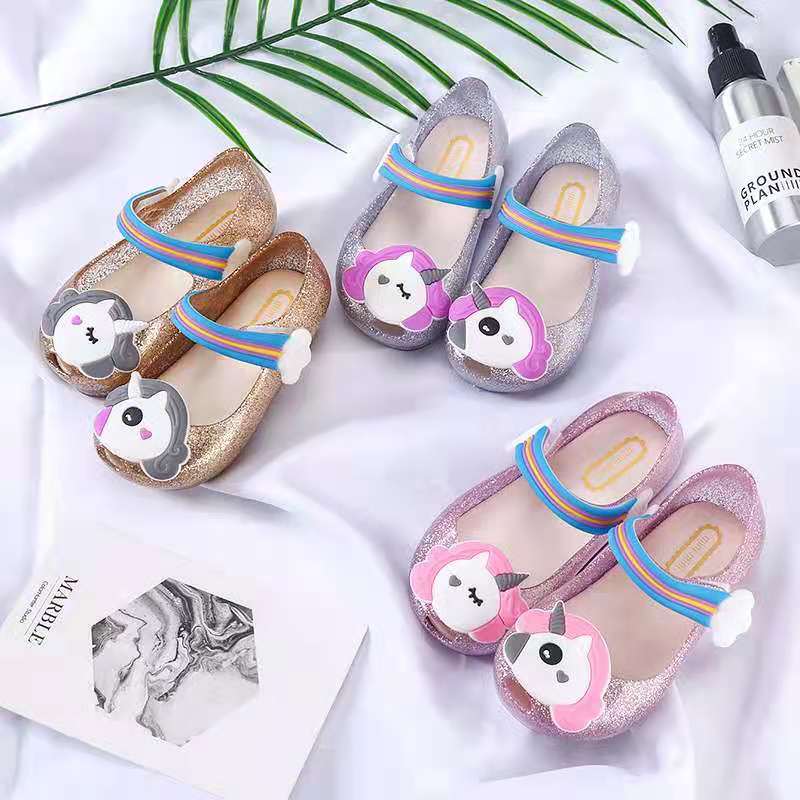 Оптовая продажа дешевые цены Летняя Детская ПВХ желеобразная обувь «Единорог» для девочек, летнее платье со светодиодной подсветкой для малышей и детей постарше; Босоножки для девочек