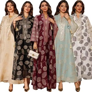 Abaya élégante et luxueuse <span class=keywords><strong>en</strong></span> une seule pièce de haute qualité pour femmes musulmanes, <span class=keywords><strong>vente</strong></span> <span class=keywords><strong>en</strong></span> <span class=keywords><strong>gros</strong></span> pour l'Aïd Ramadan 2026, Dubaï - Product Image 2