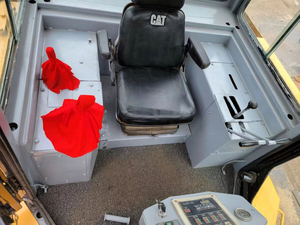 Bulldozer Caterpillar D6G Usado, Buen Estado, Rentable, con Motor de Cojinete de Bomba y Capacidad de Dormición de 3,27 M - Product Image 6