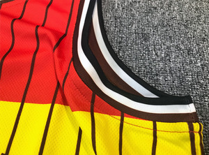 Maillot de basket-ball unisexe personnalisé à séchage rapide, col rond, respirant, 100% polyester, vêtements de sport, imprimé en couleur, transfert par sublimation - Product Image 6