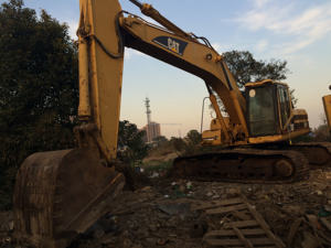 รถขุด325BL หนอนผีเสื้อแบบใช้แล้ว2019 1.6เมตรปั๊มมอเตอร์กระปุกเกียร์ & เครื่องยนต์รวม90% สภาพใหม่ - Product Image 3