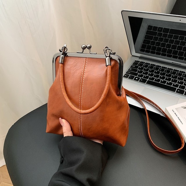 New 2026 Trendy Bags Women's Bag Mobile Phone Retro Style High Quality Crossbody Literary Handbag All-match Commute