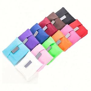 Bolsa de compras plegable de poliéster reutilizable con logotipo impreso - Product Image 3