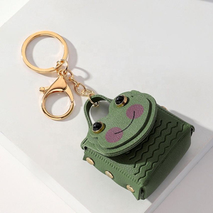 QY กระเป๋าใส่เหรียญหนัง PU รูปกบน่ารักกระเป๋าพวงกุญแจกระเป๋าผ้าสวยจี้เคสหูฟังสำหรับกุญแจรถและคู่รัก - Product Image 3