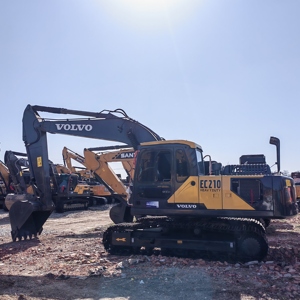 Excavadora Hidráulica Usada Volvo EC210 de Segunda Mano, 21 Toneladas, Peso Operativo 20500-<span class=keywords><strong>22500</strong></span> kg - Product Image 2