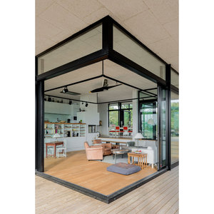 Villa moderna con estructura de acero ligero y diseño abierto para vivir al aire libre - Product Image 4