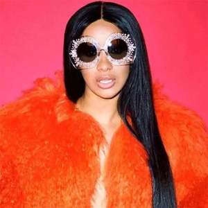 Lunettes de soleil tendance 2020, logo personnalisé, surdimensionnées, monture large, carrées, pour femmes, avec strass - Product Image 2