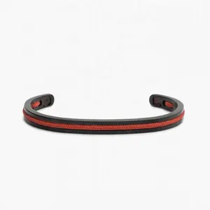 Pulsera <span class=keywords><strong>de</strong></span> acero inoxidable con forma <span class=keywords><strong>de</strong></span> C para <span class=keywords><strong>hombre</strong></span> y mujer, brazalete negro con ranura incrustada, Logo personalizado grabado en el interior - Product Image 2