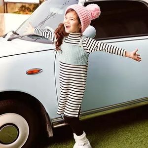 ชุดเดรสเด็กผู้หญิงลายดอกไม้สีสันสดใสสไตล์อินเดียขายส่ง - Product Image 3