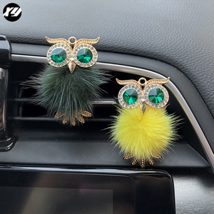 Aksesoris Mobil Wanita Hiasan Aromaterapi Berlian Klip Ventilasi Parfum Diffuser Kristal Villus Owl Penyegar Udara Mobil - Product Image 5