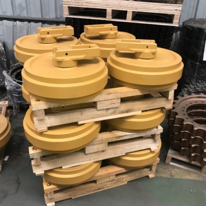 <span class=keywords><strong>ZX200</strong></span> OEM Undercarriage Parts Tensioner <span class=keywords><strong>Idler</strong></span> Roller untuk penggali depan Roller untuk Track <span class=keywords><strong>Idler</strong></span> - Product Image 4