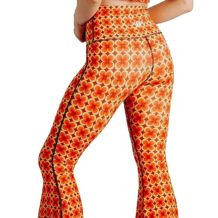 महिलाओं के लिए प्रिंटेड बेल बॉटम्स रंगीन स्लिम-फिटिंग हाई-वेस्ट फ्लेयर्ड पैंट