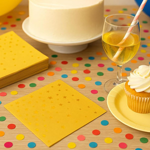 Livraison rapide <span class=keywords><strong>Serviettes</strong></span> de cocktail jetables fantaisie pour mariages 2 plis jaunes avec des étoiles dorées <span class=keywords><strong>Serviettes</strong></span> en <span class=keywords><strong>papier</strong></span> - Product Image 4