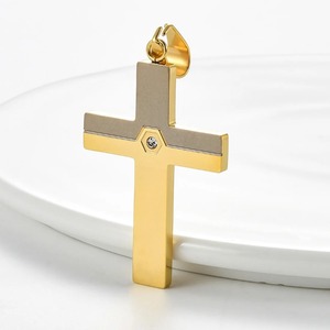 Pendentif croix tendance en acier inoxydable pour femmes et hommes, style Hip Hop Punk, couleur or et argent, collier avec breloques, bijoux de fête, cadeaux, 1 pièce - Product Image 3