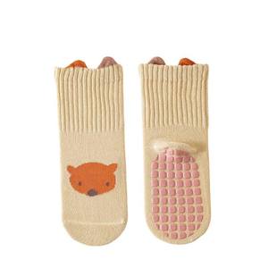 Chaussons antidérapants en coton pour bébé nouveau-né avec bandes antidérapantes - Product Image 2