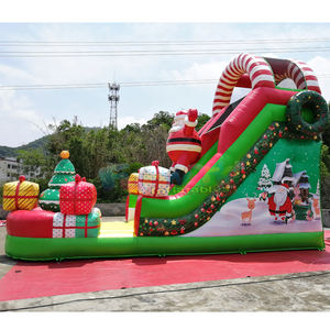 Castillo inflable con tobogán navideño para fiestas infantiles y celebraciones navideñas. - Product Image 3