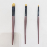 Ensemble de pinceaux correcteurs en forme de langue, poils synthétiques doux, pinceaux de précision pour le contour des yeux, pour le fond de teint et la couverture des imperfections