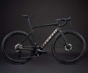 Sunpeed Overwinning Expert 7.5Kg Lichtgewicht 700c Racefiets 24-Snelheid Koolstofvezel Racefiets - Product Image 1