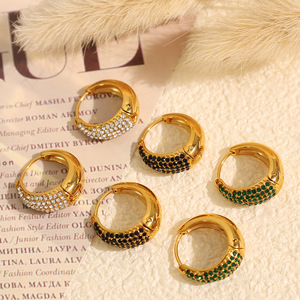 ต่างหูแบบห่วง Huggie ชุบทอง 18k ทำจากโลหะผสมสังกะสี ประดับเพชรเม็ดเล็ก เหมาะสำหรับงานปาร์ตี้ แฟชั่นต่างหูแบบห่วง - Product Image 2