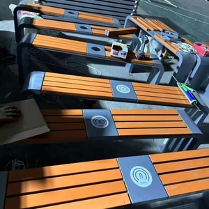 Banco de metal de diseño moderno <span class=keywords><strong>mobiliario</strong></span> <span class=keywords><strong>urbano</strong></span> banco de calle de madera para <span class=keywords><strong>parques</strong></span> y plazas con carga de teléfonos móviles WiFi - Product Image 6