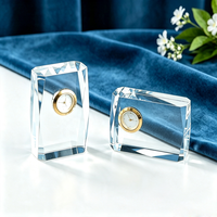 Horloge de table en verre avec logo gravé sur mesure, horloge de bureau en cristal, souvenir d'entreprise, cadeau promotionnel, horloge en cristal, ornement de bureau